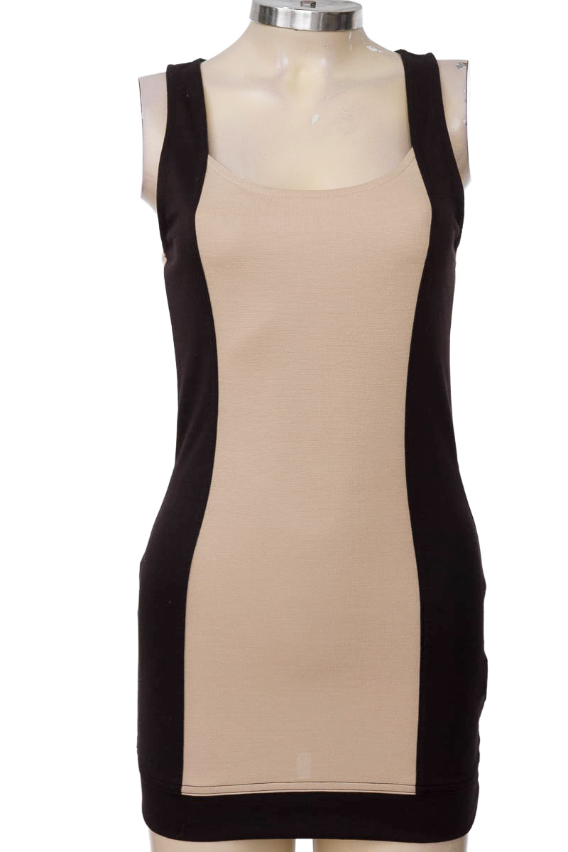 Vestido / Enterizo color Negro - Cyzone