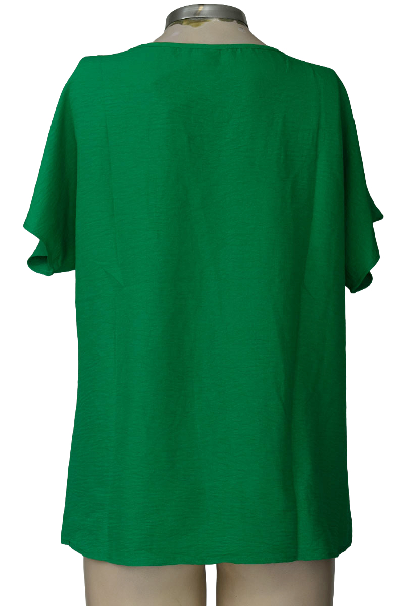 Blusa color Verde - Closeando