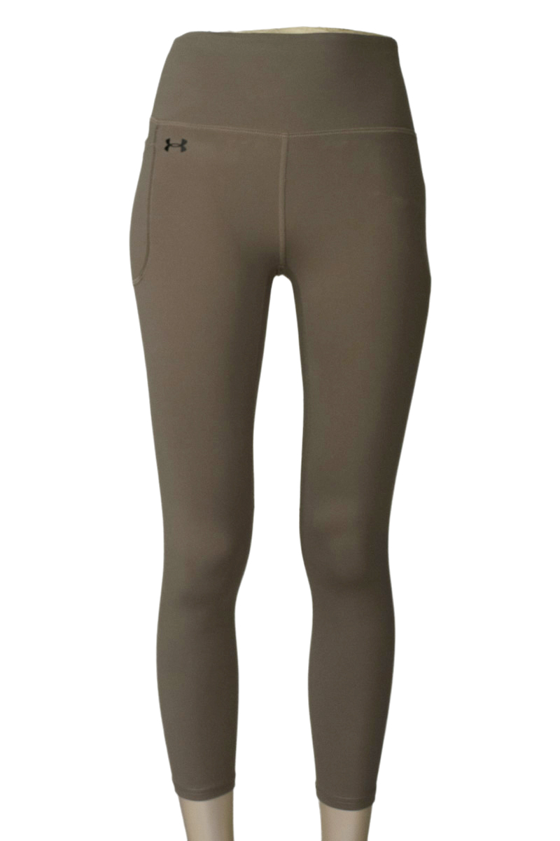 Ropa Deportiva / Salida de Baño color Gris - Under Armour