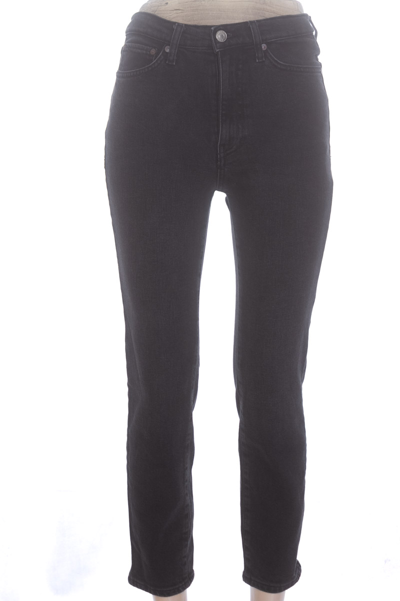 Pantalones color Negro - MNG