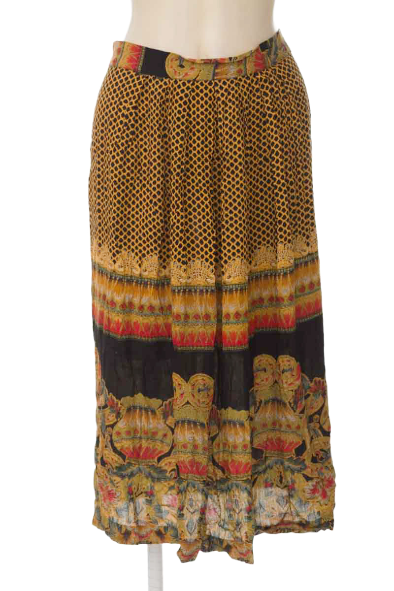 Falda color Estampado - Closeando