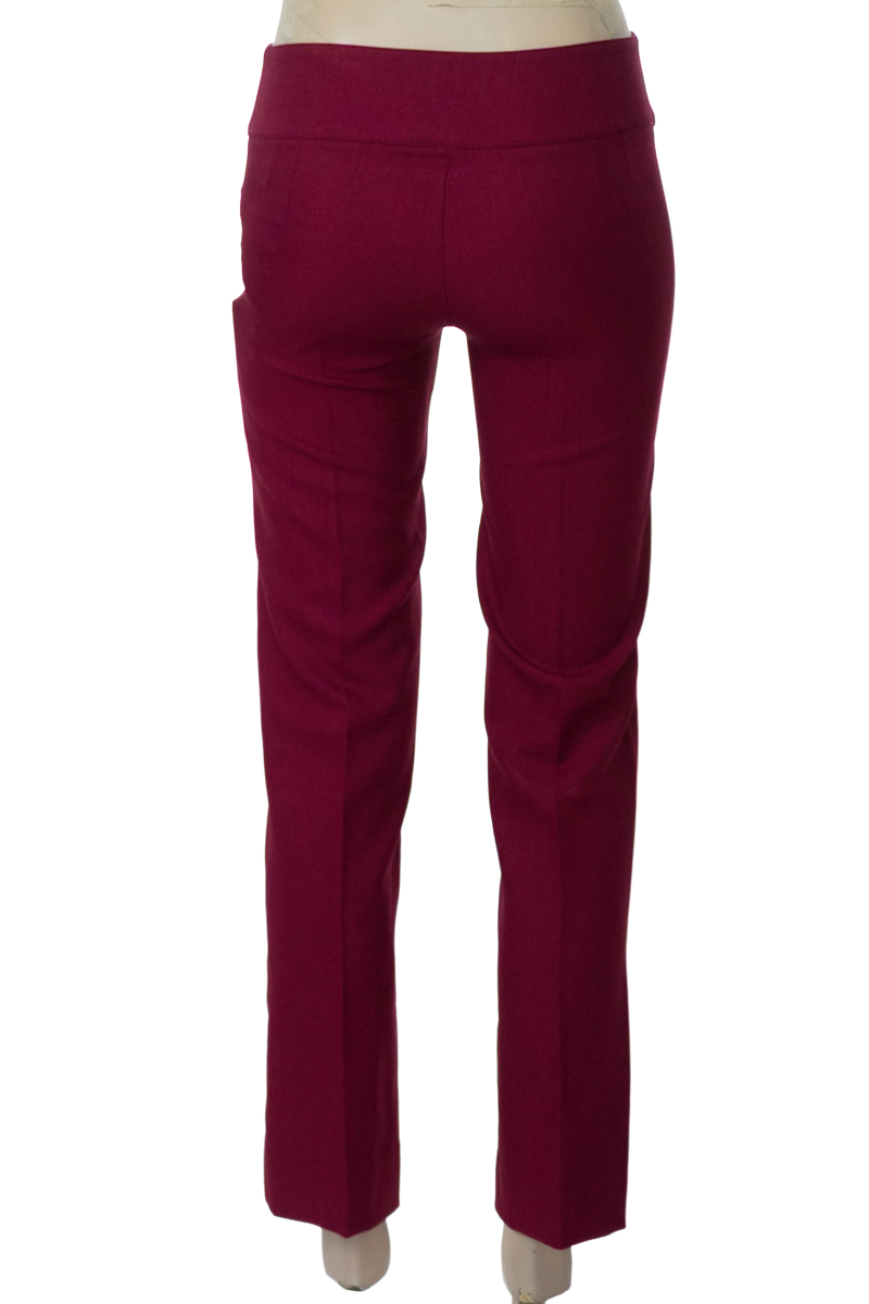 Pantalones color Vinotinto - Closeando