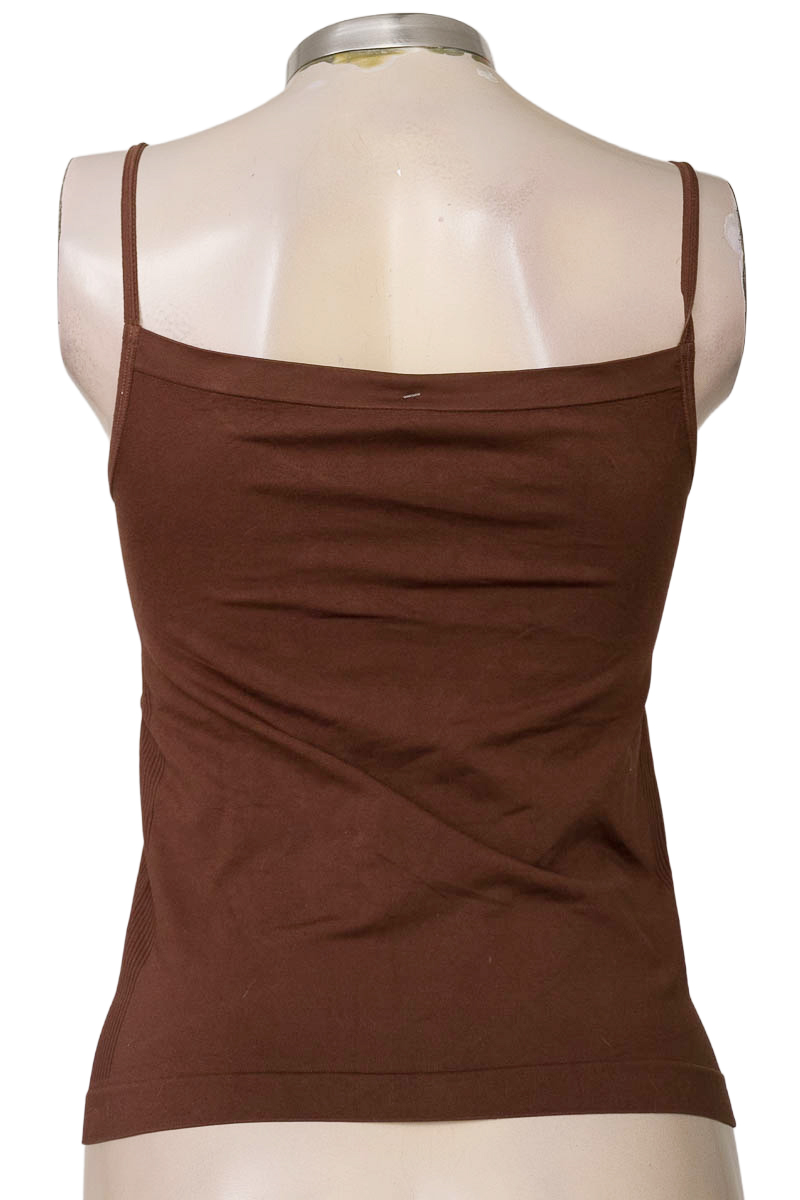 Top / Camiseta color Café - Tall