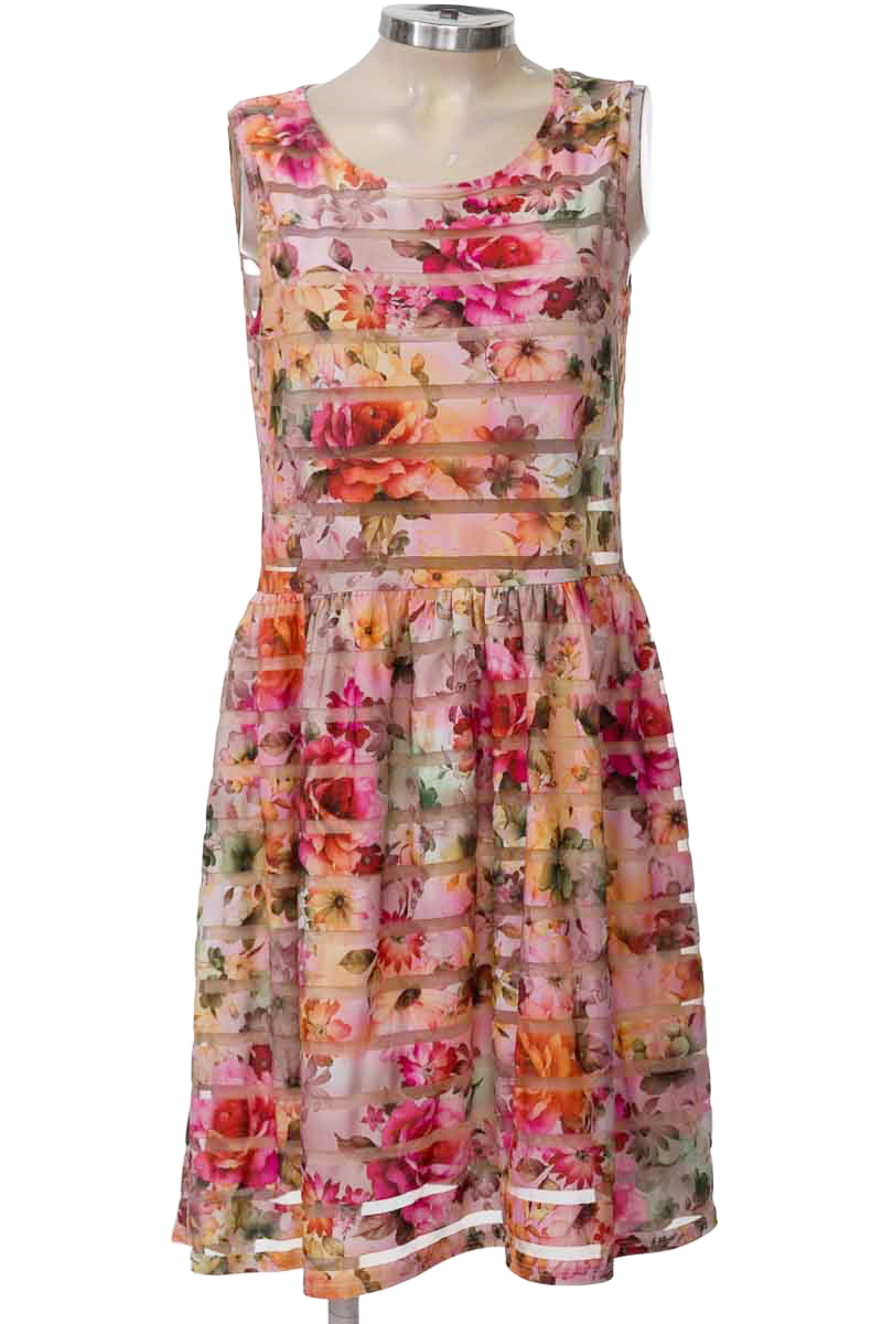 Vestido / Enterizo color Rosado - DRESSCODE