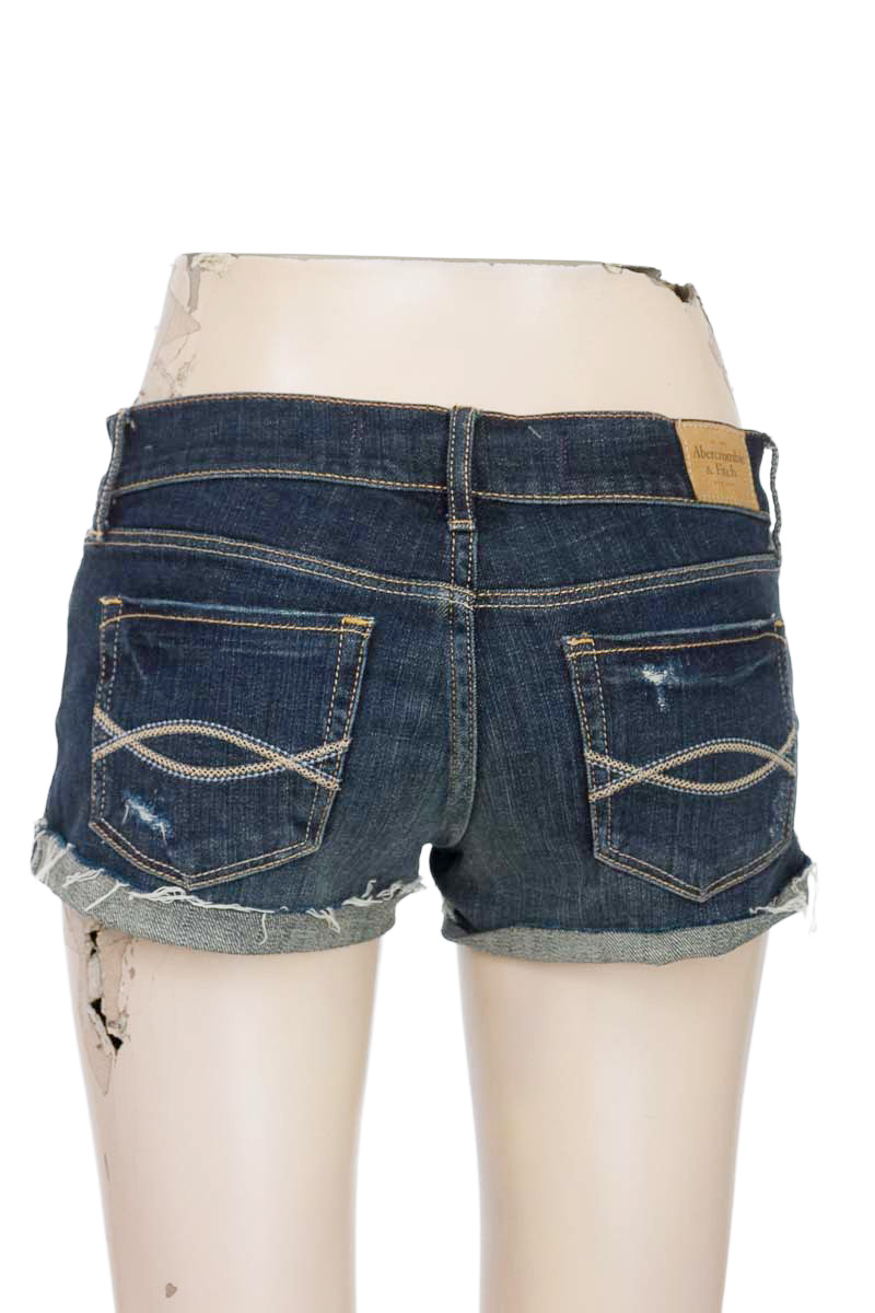 Short color Azul - Abercrombie & Fitch
