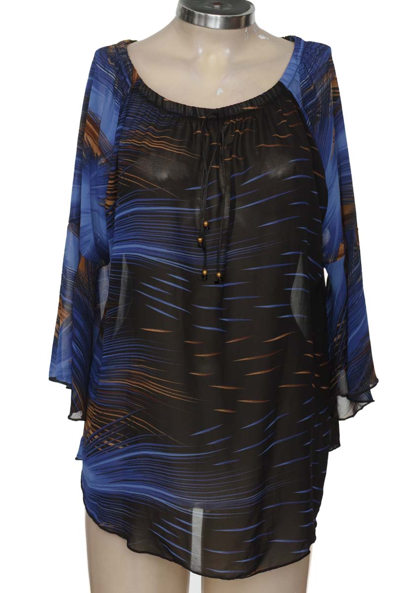 Blusa color Negro - Closeando
