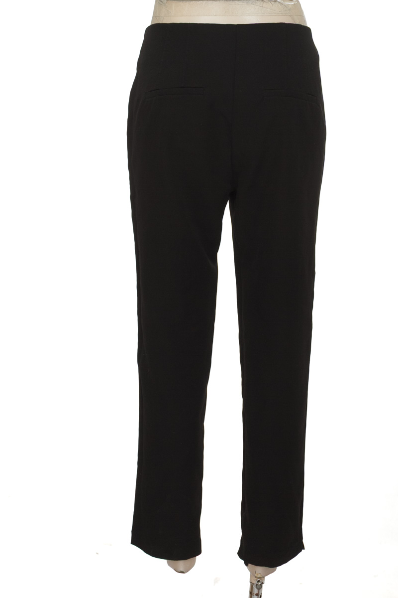 Pantalones color Negro - XUSS