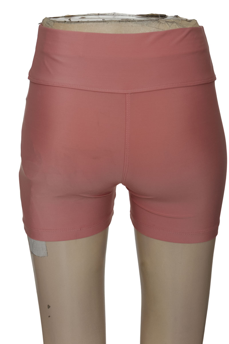 Ropa Deportiva / Salida de Baño color Rosado - Nike
