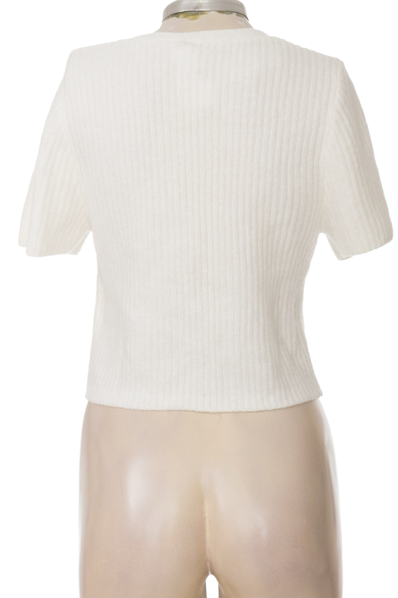 Top / Camiseta color Blanco - Divided by H&M