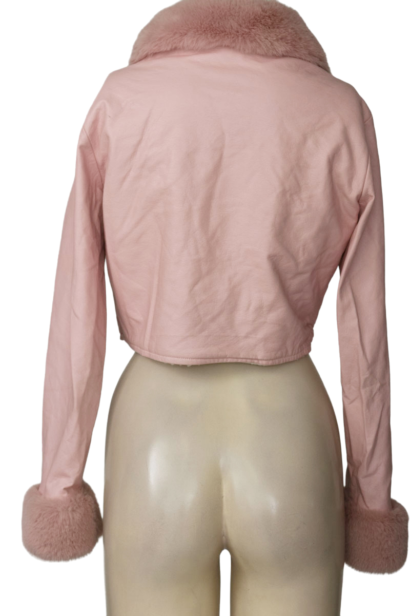 Chaqueta / Abrigo color Rosado - Closeando