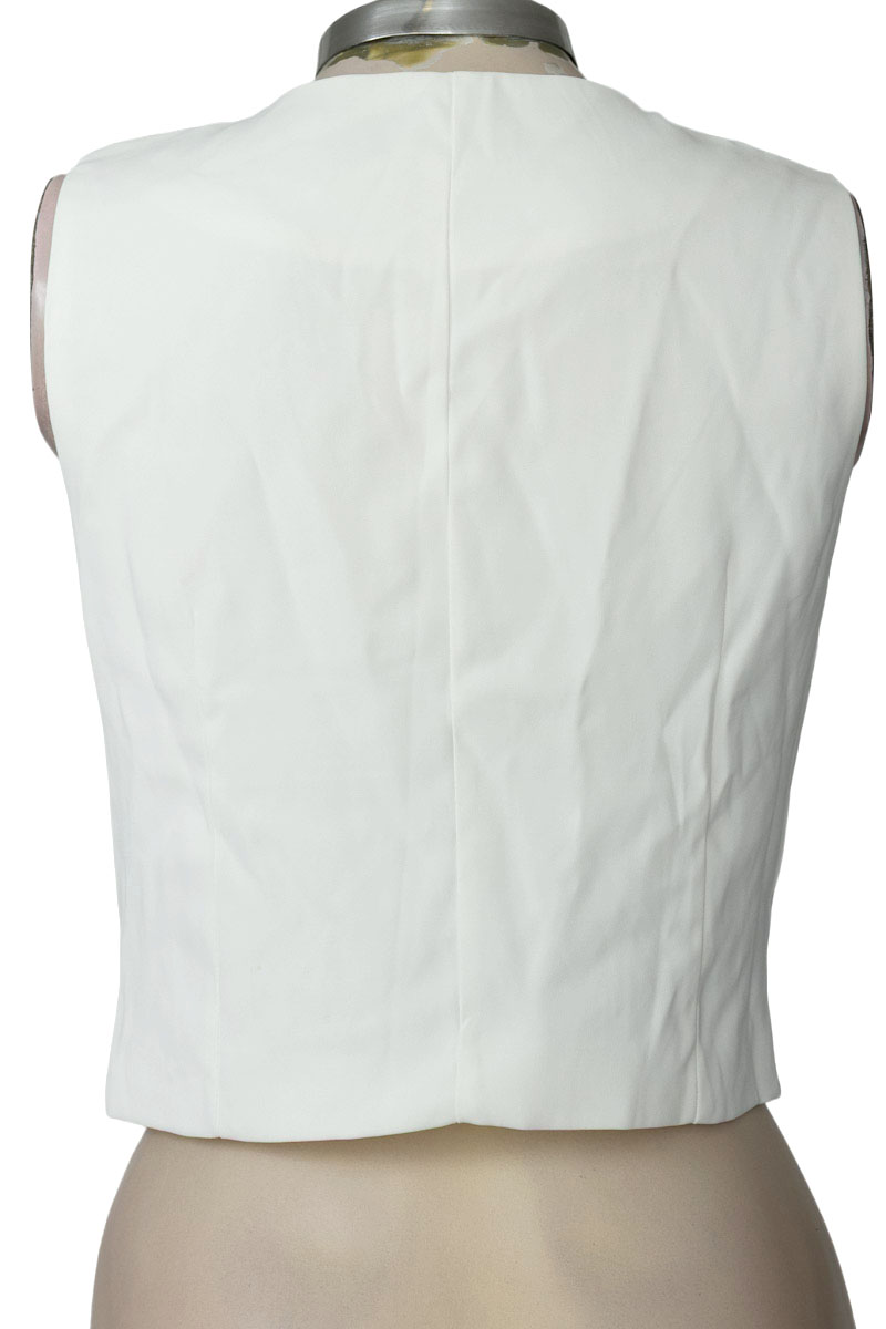 Chaqueta / Abrigo color Blanco - Closeando