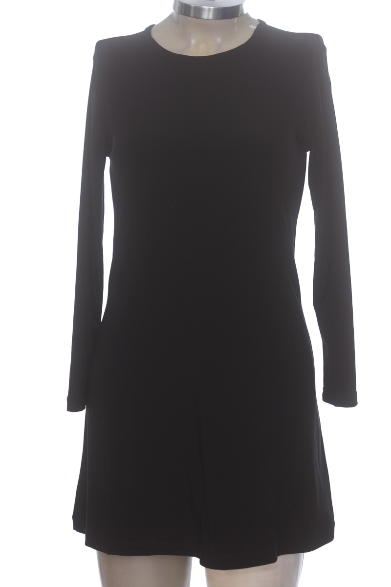 Vestido / Enterizo color Negro - Exss