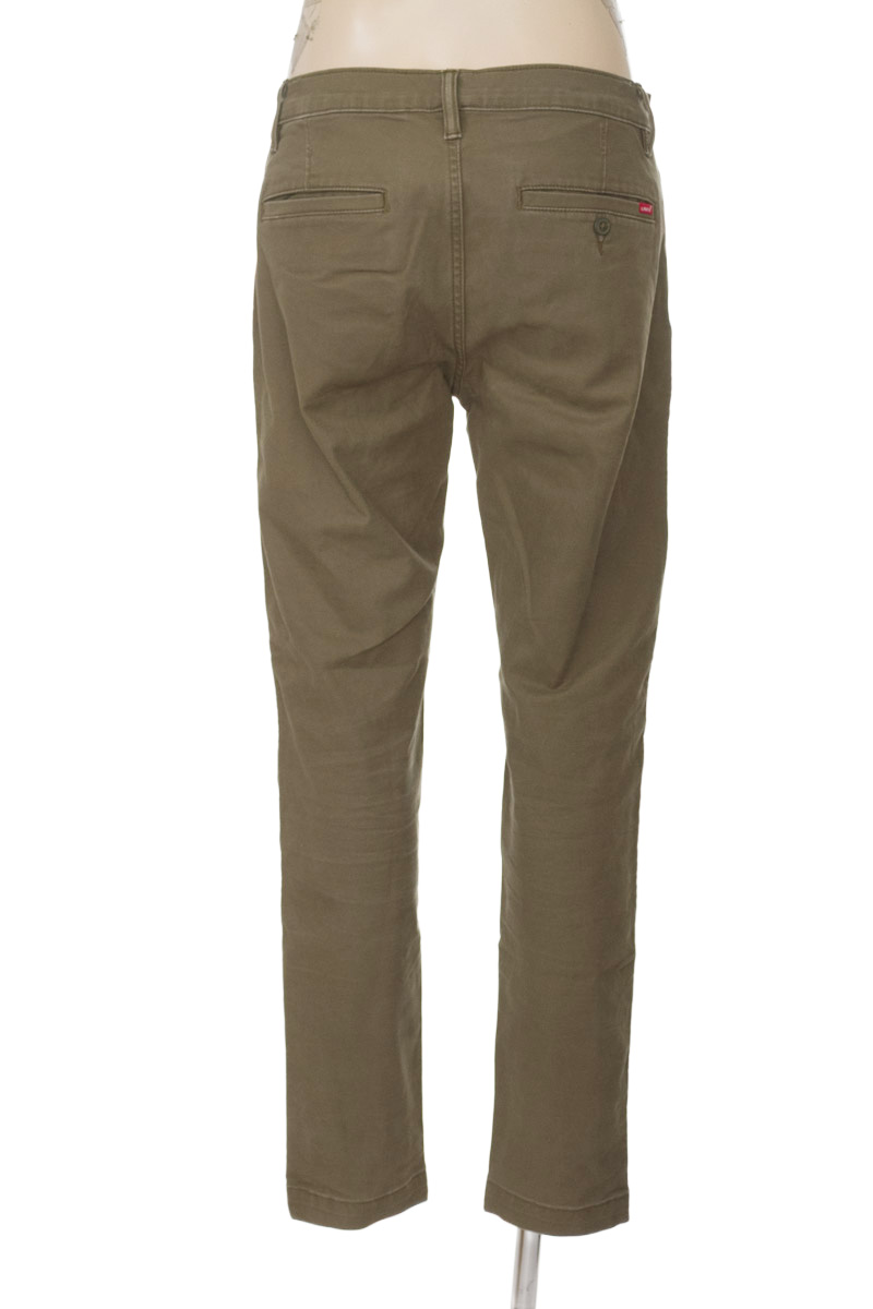 Pantalón color Verde - Closeando