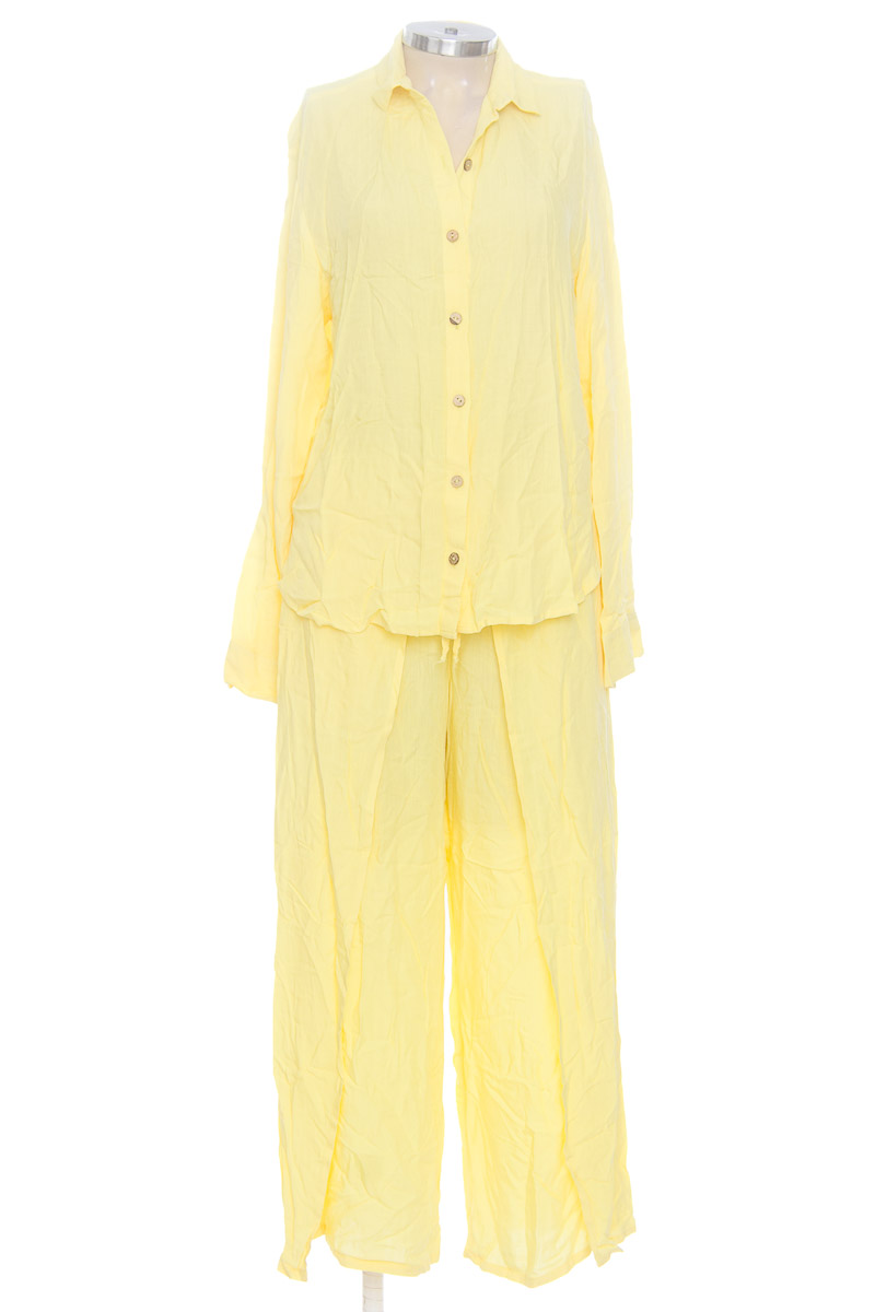 Vestido / Enterizo color Amarillo - Pez de rio