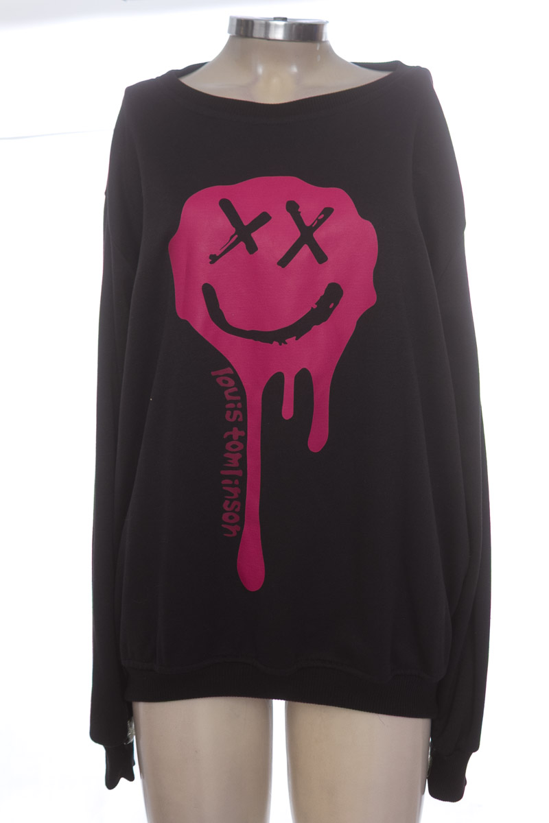 Sweater color Negro - Closeando