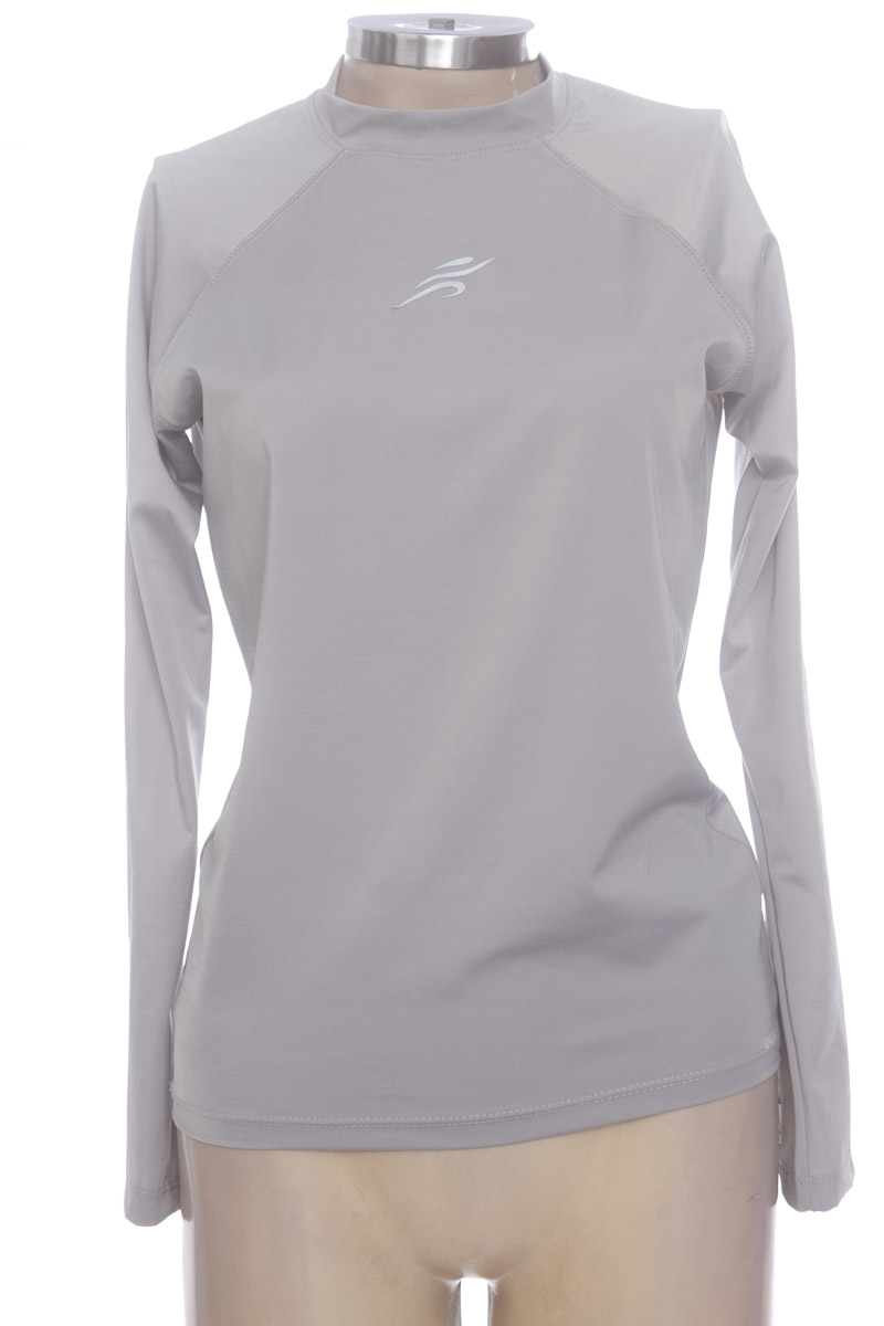 Ropa Deportiva / Salida de Baño color Gris - Under Fit