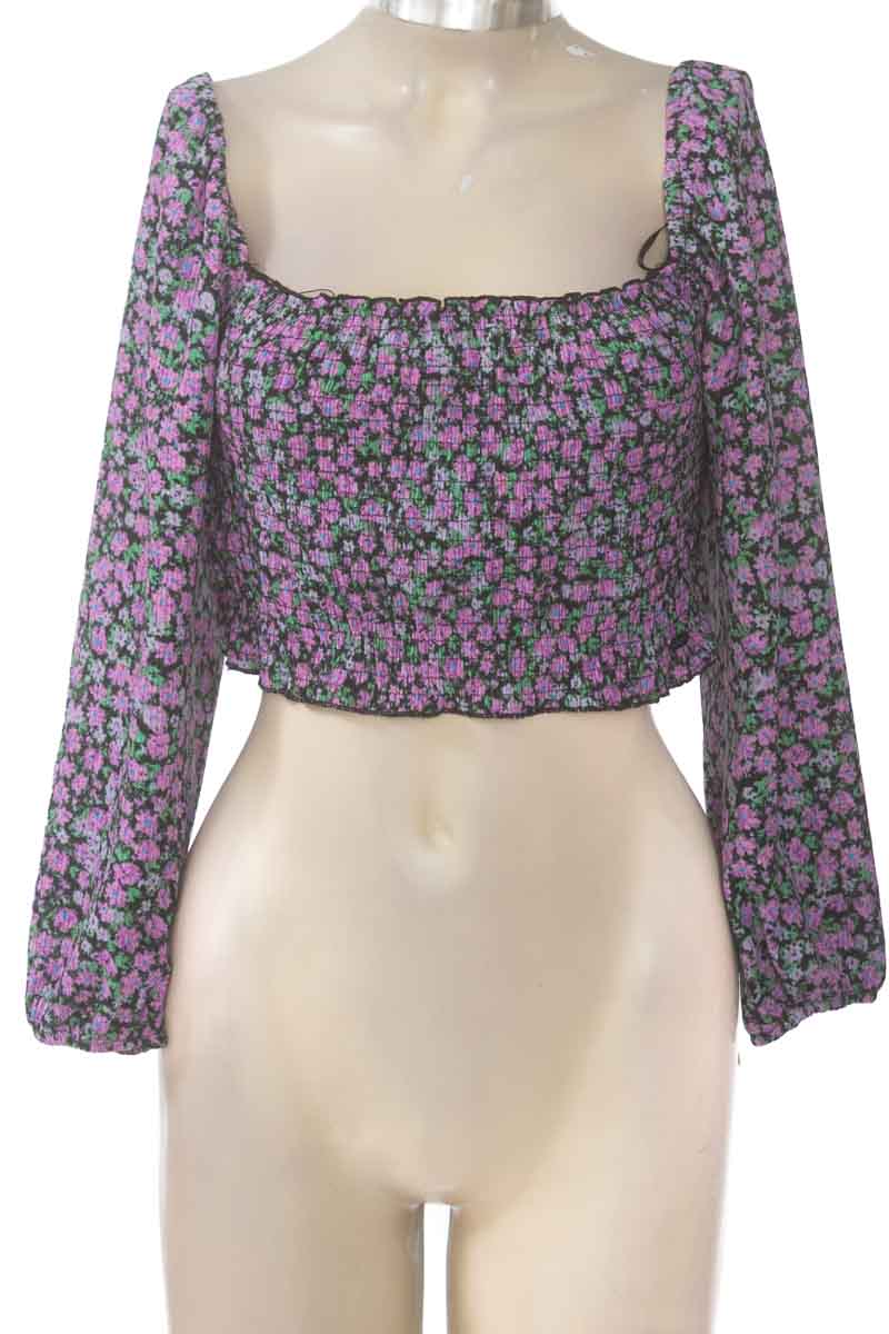 Top / Camiseta color Lila - Pull & Bear