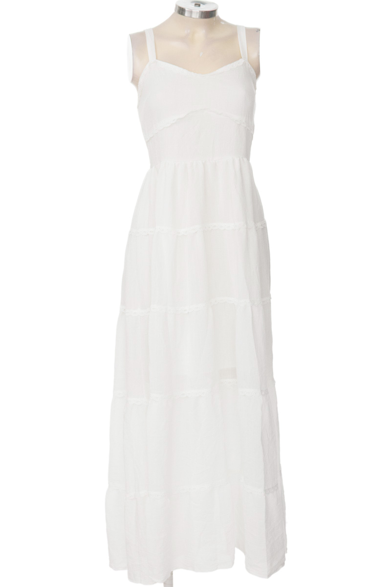 Vestido / Enterizo color Blanco - Closeando