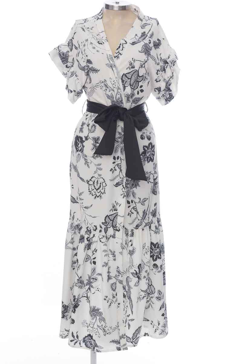 Vestido / Enterizo color Blanco - Arkitect/Especia