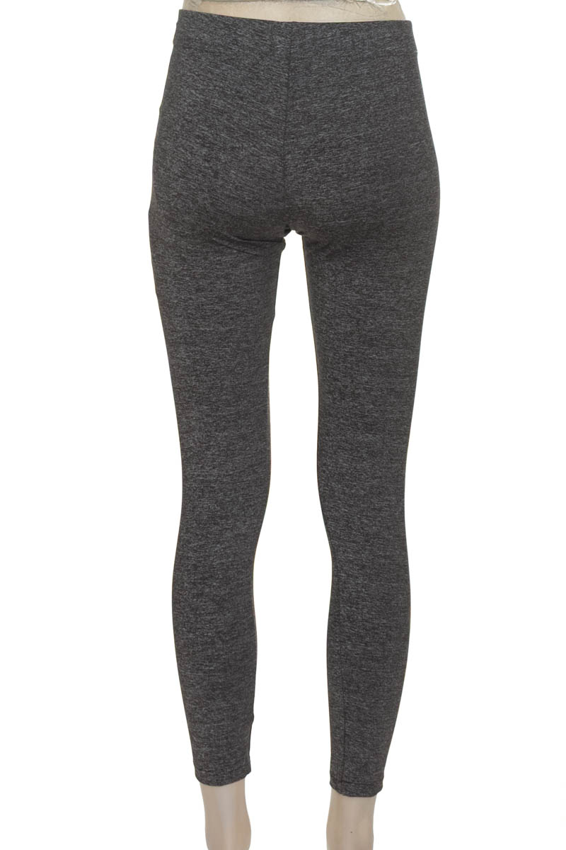 Ropa Deportiva / Salida de Baño color Gris - PATPRIMO