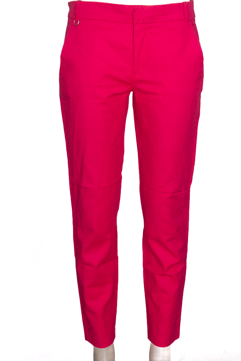 Pantalones color Fucsia - Zara