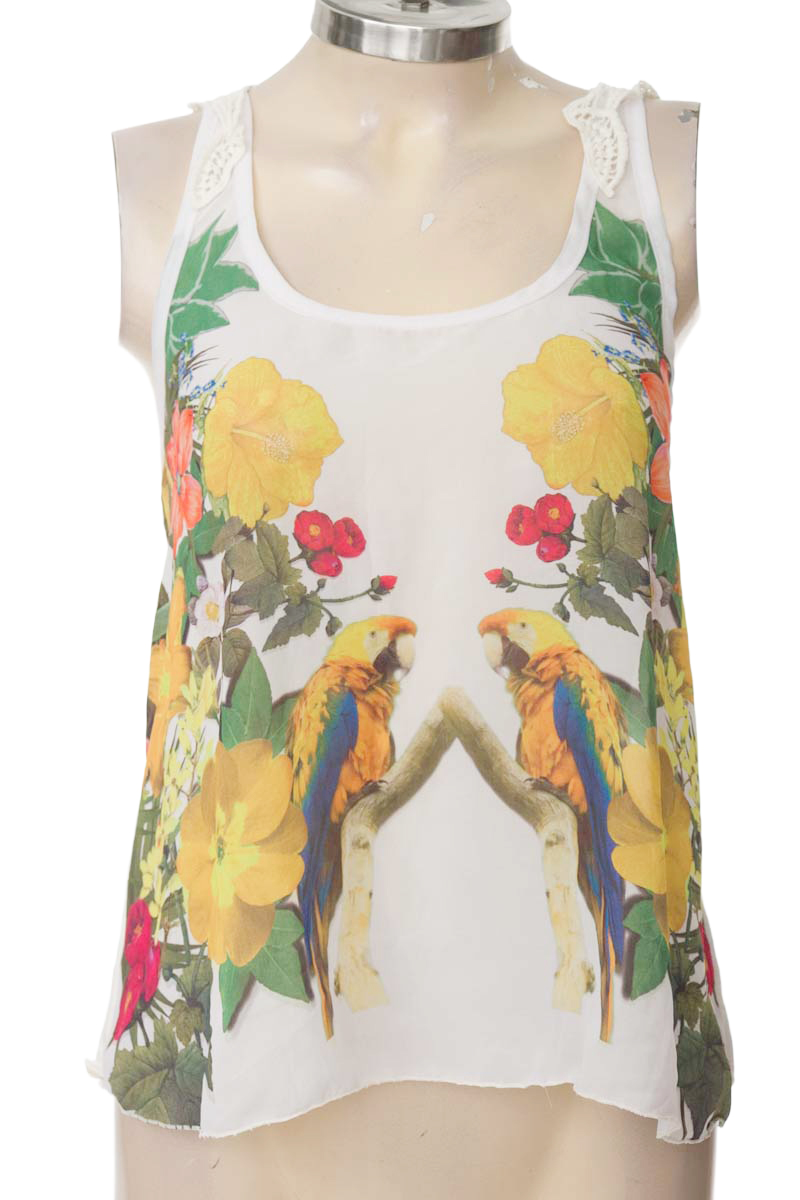 Blusa color Blanco - Closeando