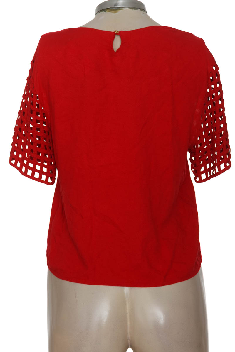 Top / Camiseta color Rojo - Azulu