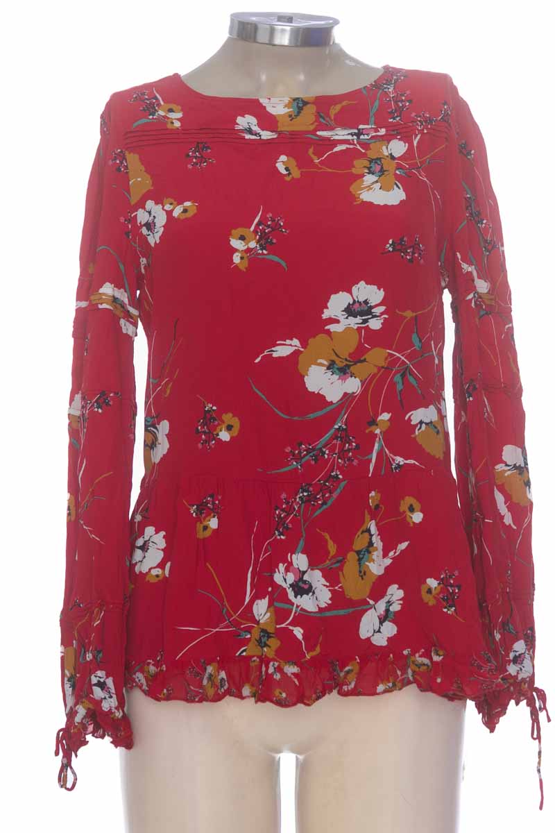 Blusa color Rojo - Closeando