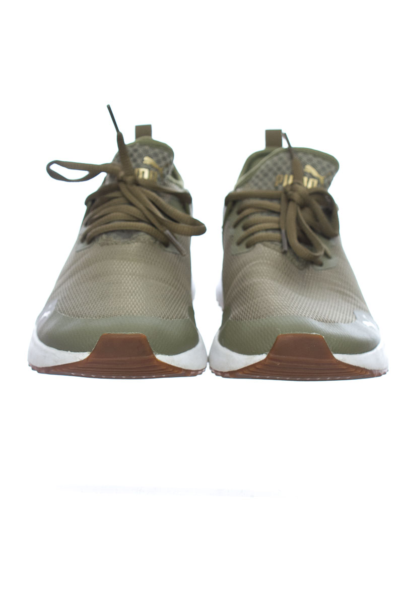 Tenis color Verde - Puma | Closeando