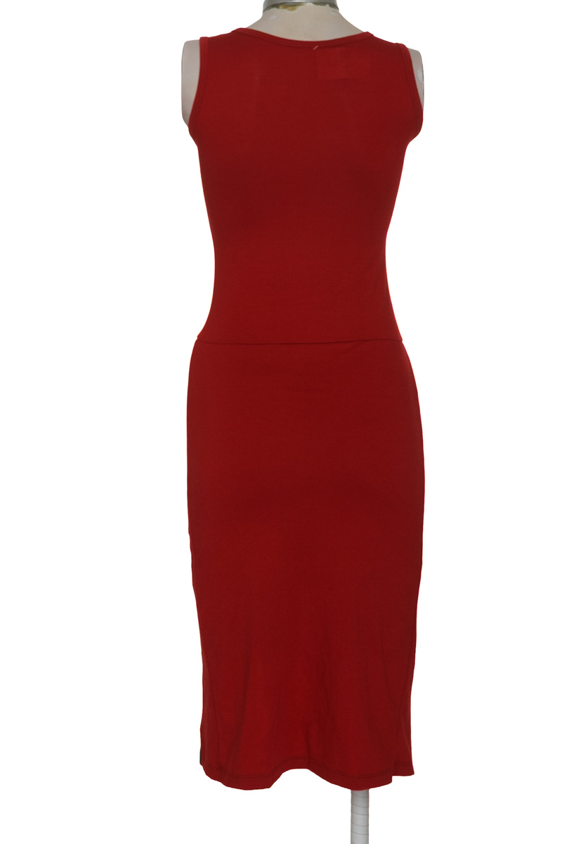 Vestido / Enterizo color Rojo - Closeando