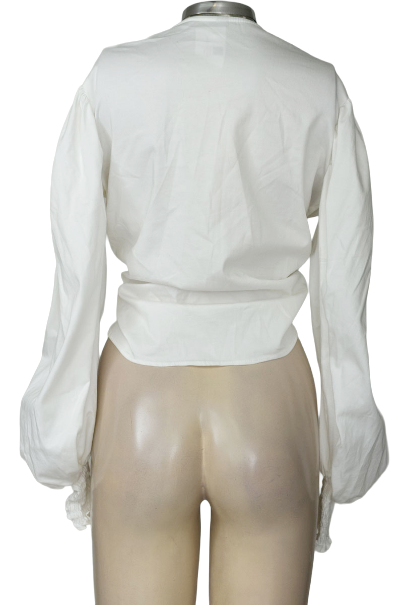 Blusa color Beige - Must HAVE