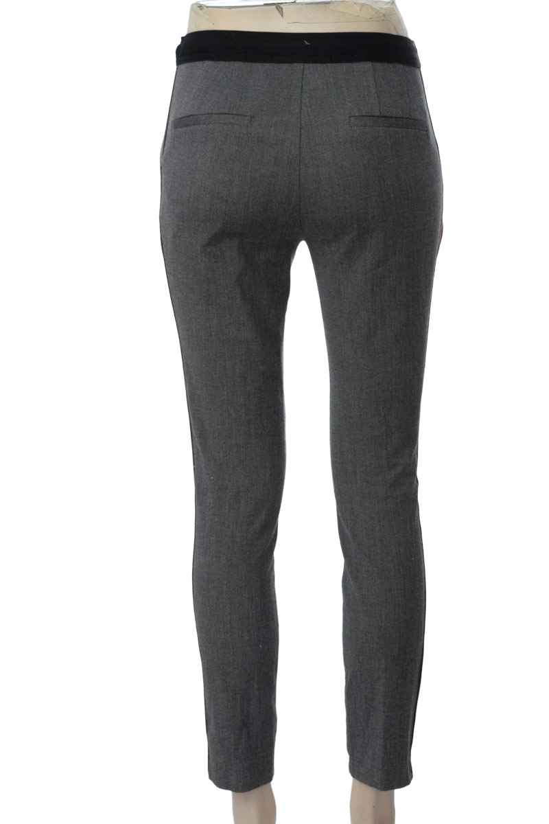 Pantalones color Gris - Zara