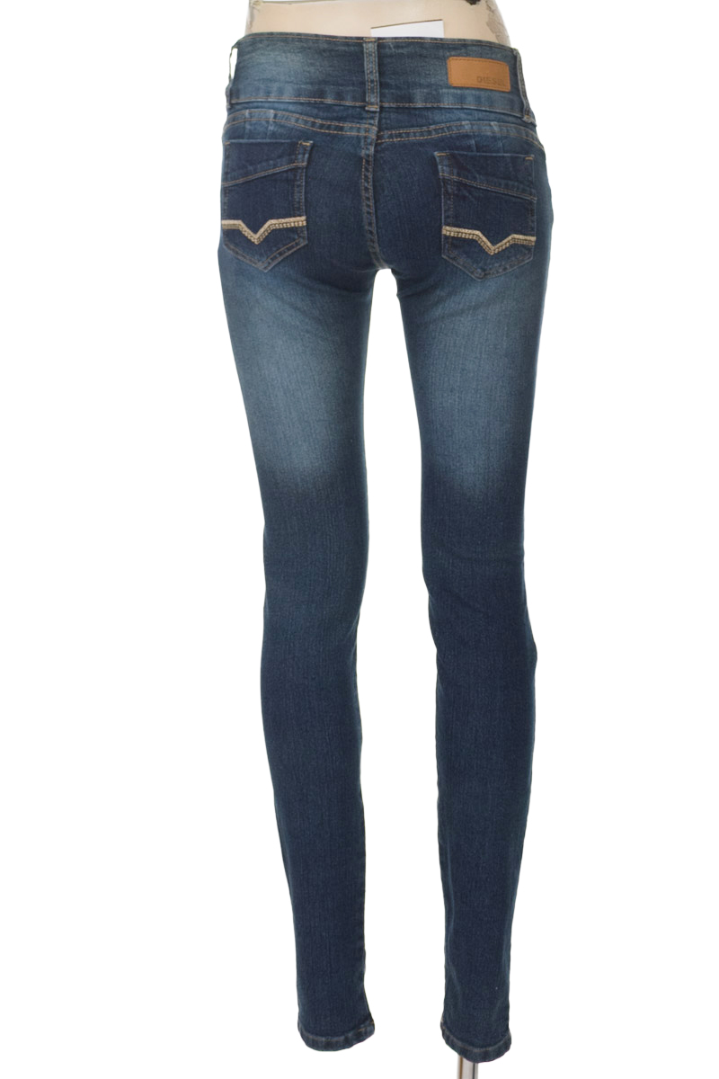 Pantalones color Azul - Closeando