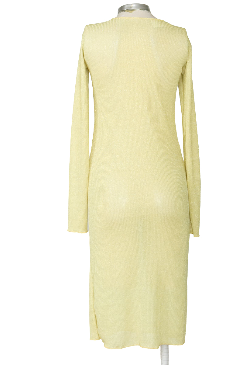 Vestido / Enterizo color Amarillo - Closeando