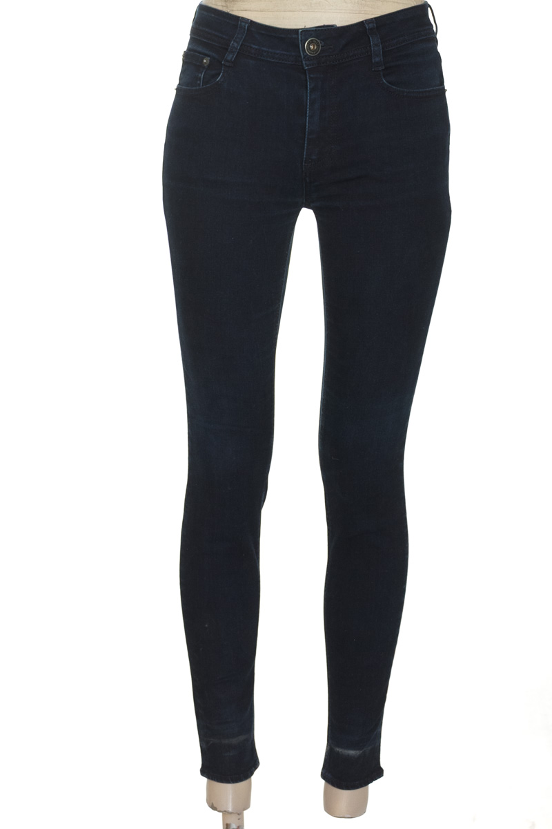 Pantalones color Azul - Chevignon