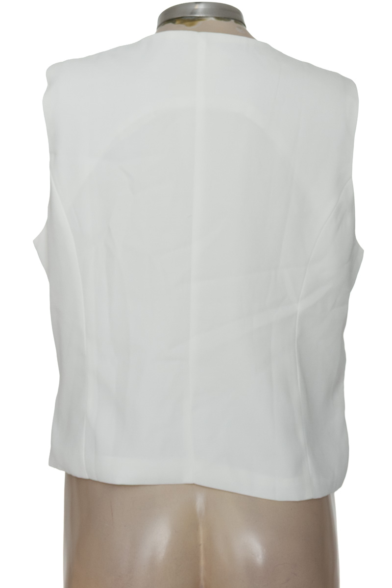 Blusa color Blanco - Closeando