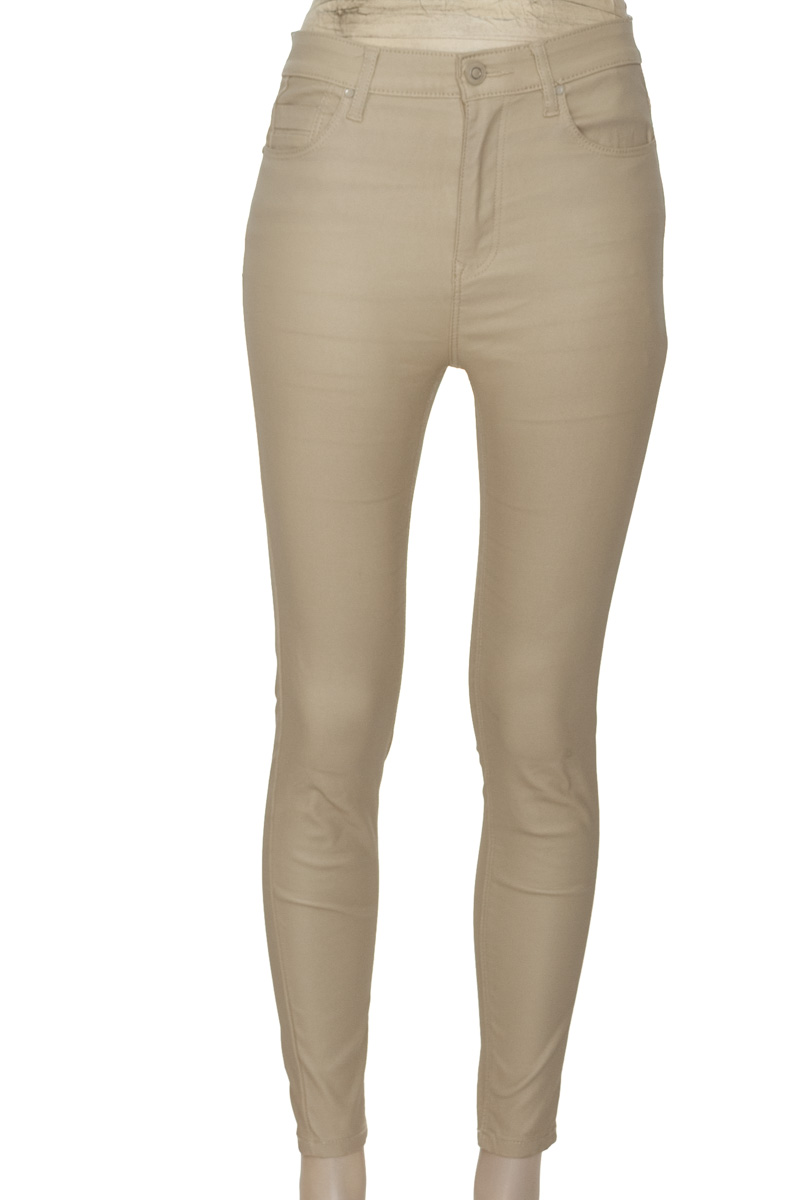 Pantalones color Beige - Stradivarius