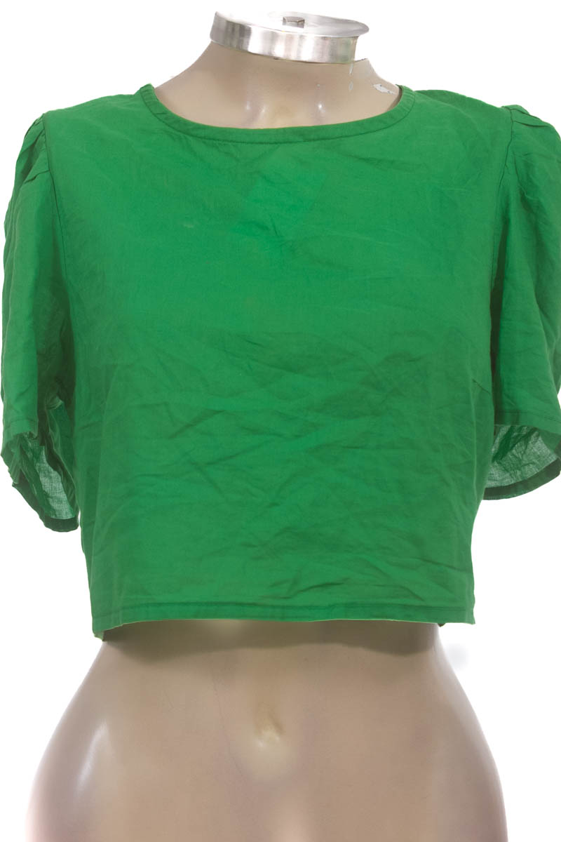 Top / Camiseta color Verde - Yerba Buena