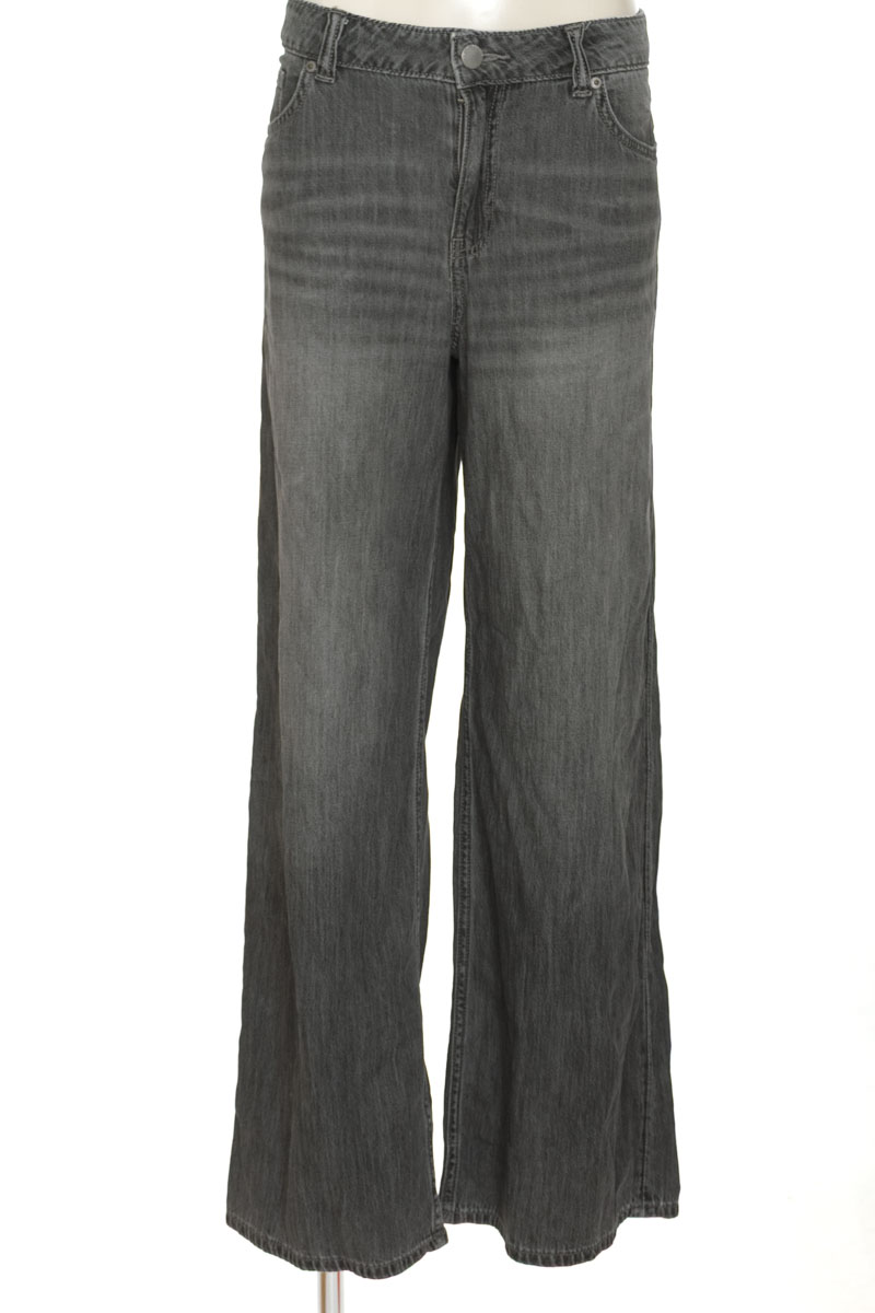 Pantalones color Gris - Divided by H&M