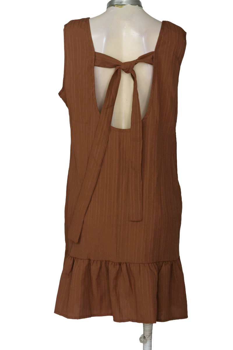 Vestido / Enterizo color Café - Closeando