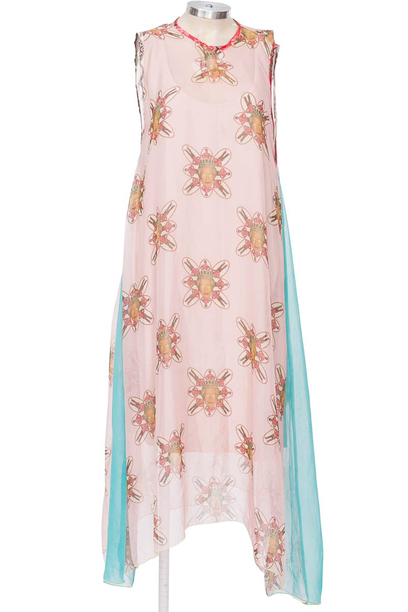 Vestido / Enterizo color Rosado - Closeando