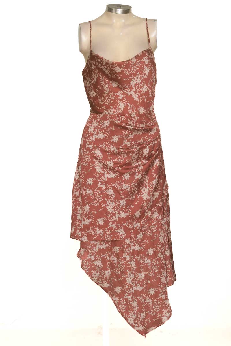 Vestido / Enterizo color Café - Gilli