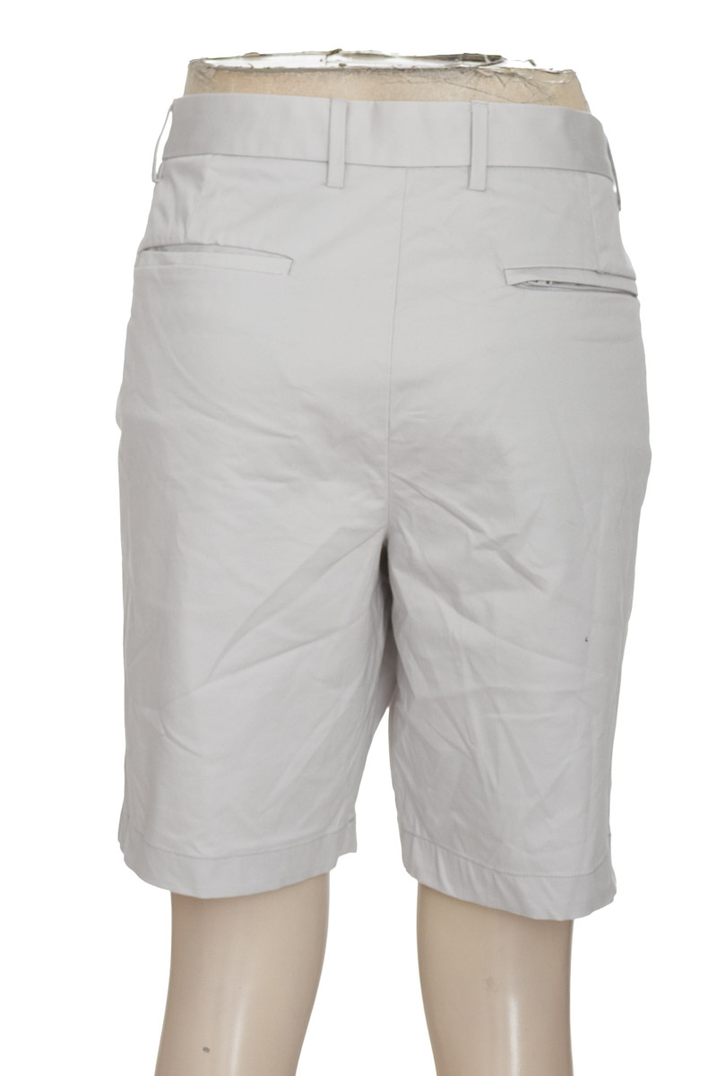 Bermuda - Pantaloneta color Gris - Banana Republic