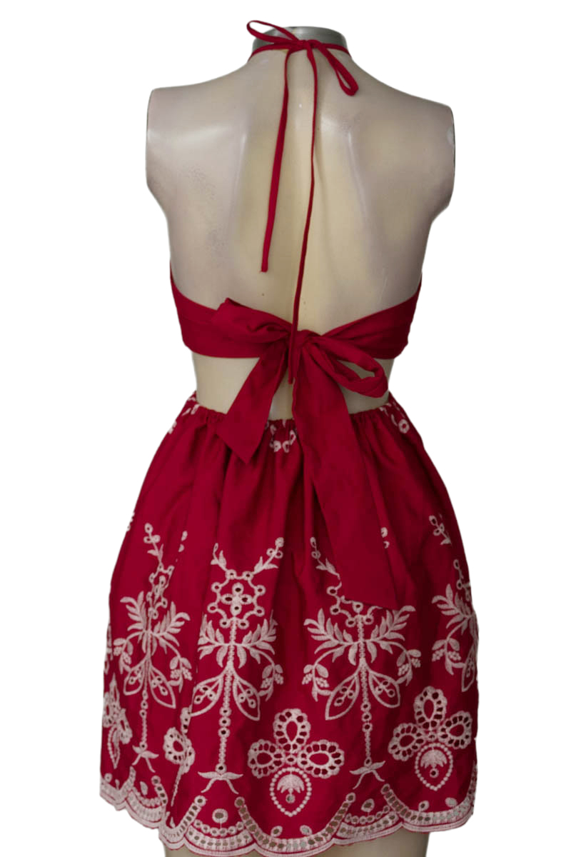 Vestido / Enterizo color Vinotinto - Closeando