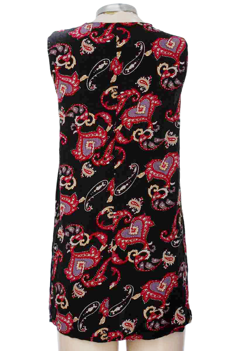 Top / Camiseta color Negro - Santa Vela