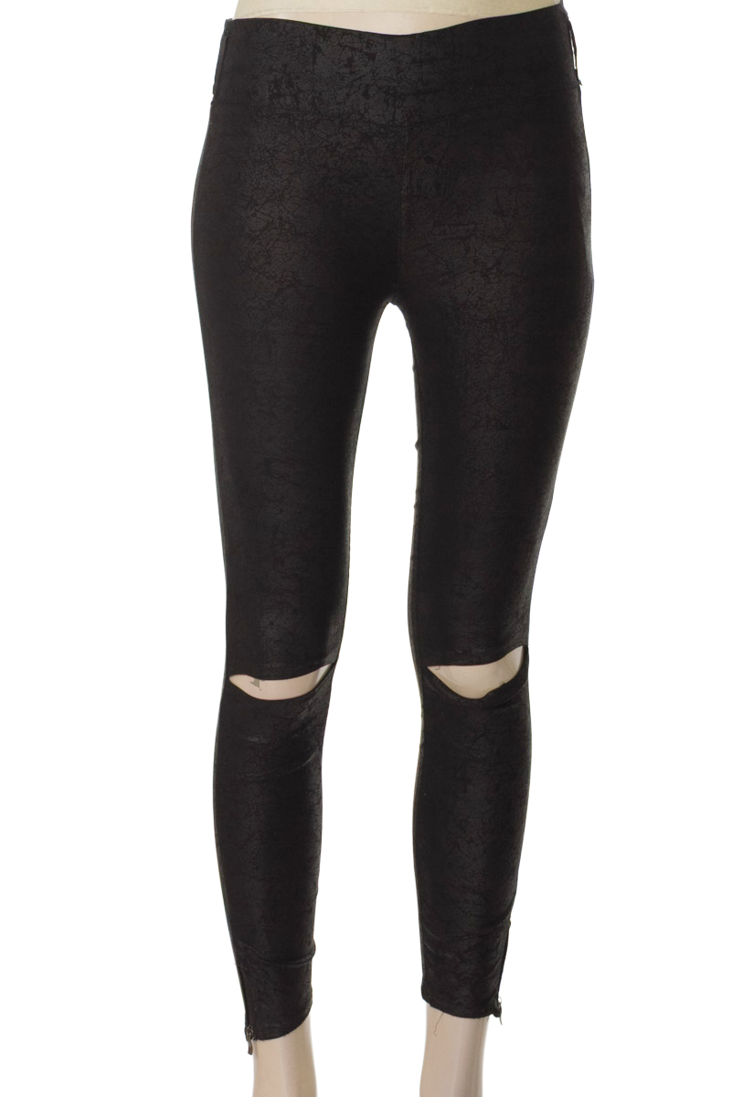 Pantalones color Negro - Closeando