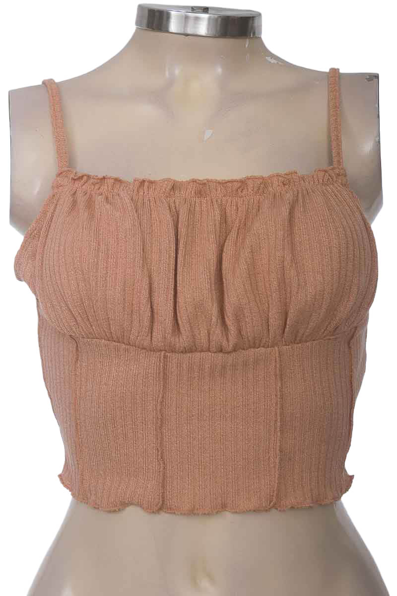 Top / Camiseta color Beige - Closeando