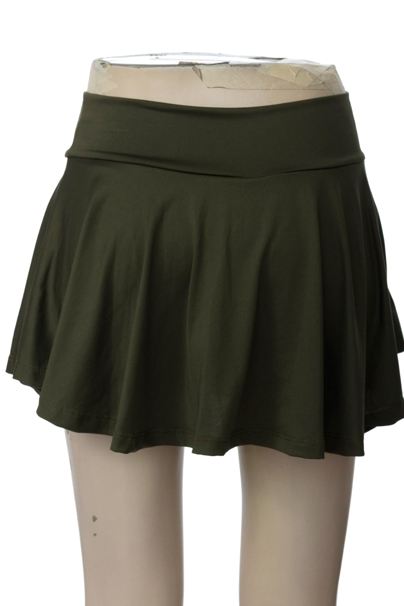 Ropa Deportiva / Salida de Baño color Verde - Closeando