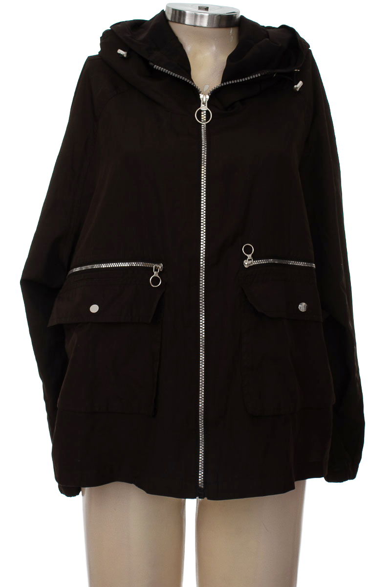 Chaqueta / Abrigo color Negro - Zara