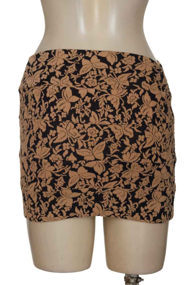 Falda color Beige - ELA